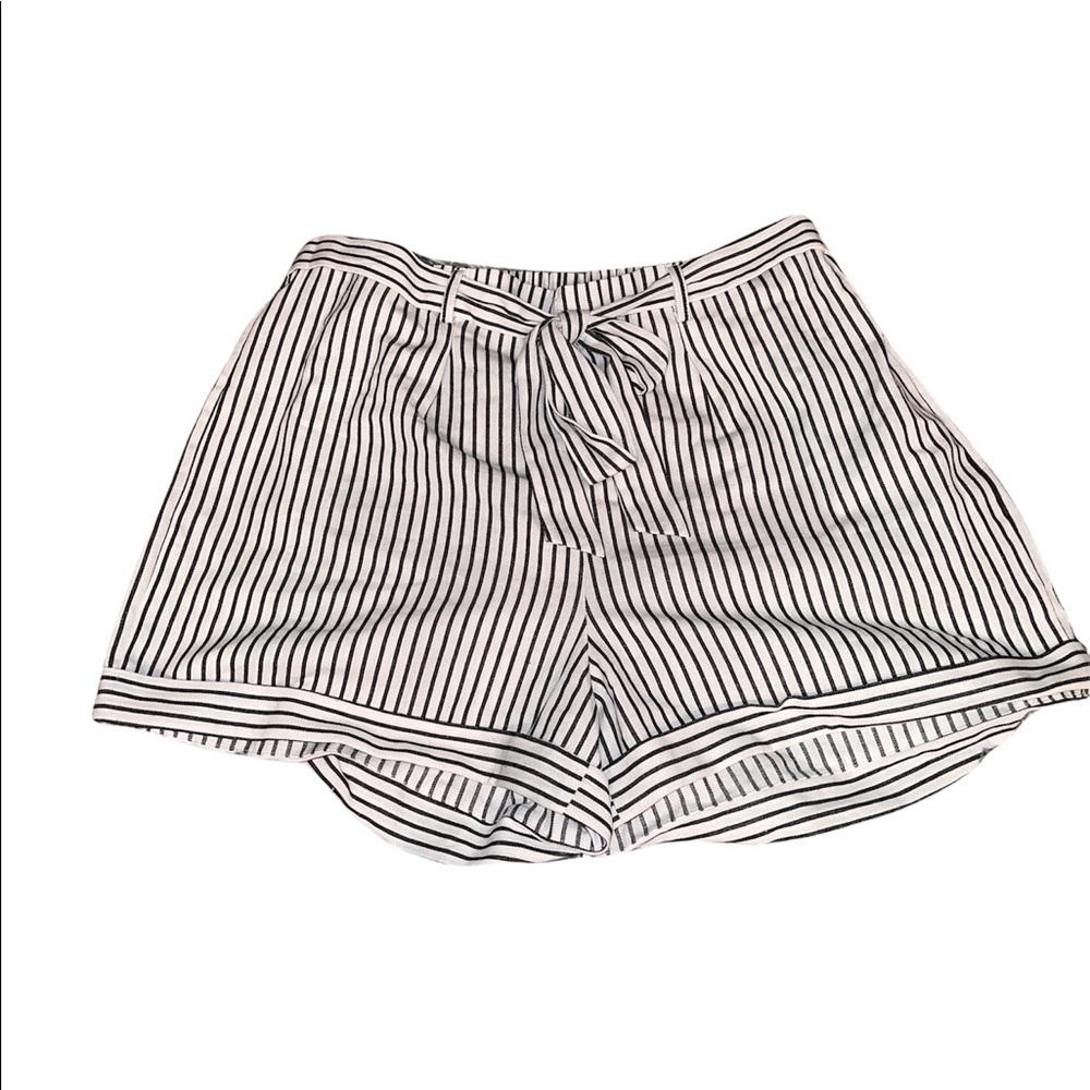 Favlux tie front shorts with cuffed bottom